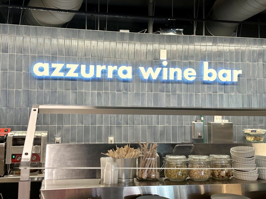 Azzura Wine Bar Opens in Water Street District